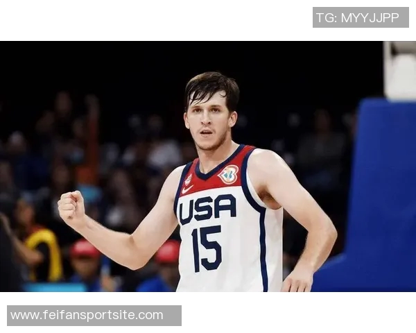 卢卡与里夫斯双双砍下30分华兹状态回暖再现昔日风采