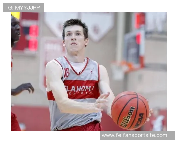 里夫斯开季19场表现惊艳成为队史第二快达成500分100助50三分的球员 里夫斯开季19场表现惊艳成为队史第二快达成500分100助50三分的球员