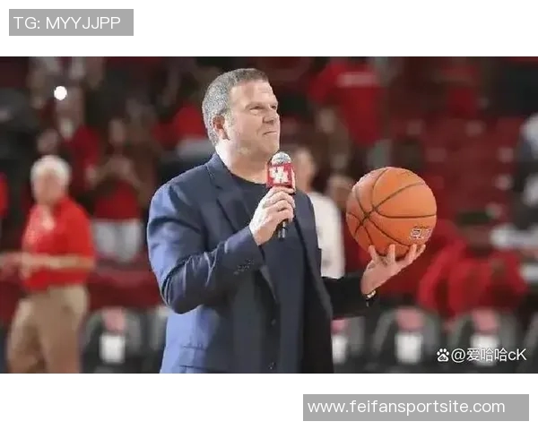 乌度卡称杜兰特与申京的存在是球队关键时刻的优势与奢侈资源