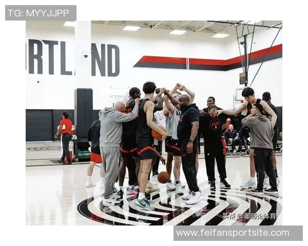 拓记：批评杨瀚森不如关注克罗宁的选秀策略与决策失误