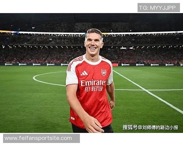 约克雷斯与前女友共度周末情感纠葛引发异国恋期待 约克雷斯与前女友共度周末情感纠葛引发异国恋期待